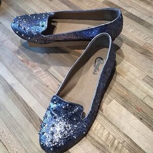 Candies Silver Studded Spike Cawinstonpewter Flats size 9